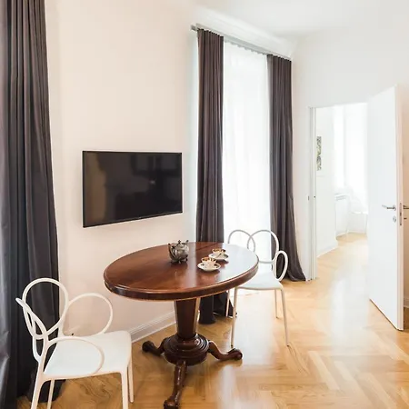 Viandantehome, Luxury *