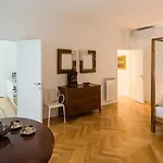 Viandantehome, Luxury Affittacamere 4*