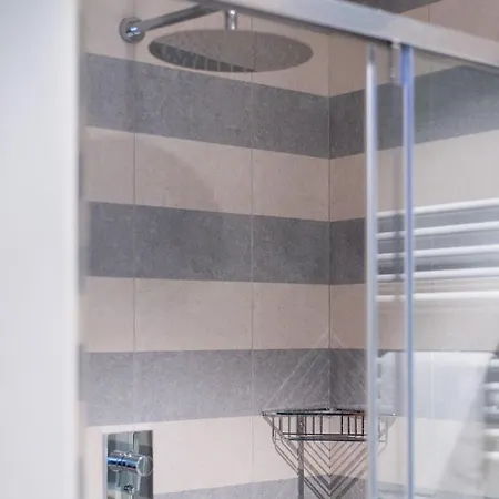 Viandantehome, Luxury Konukevi 4*