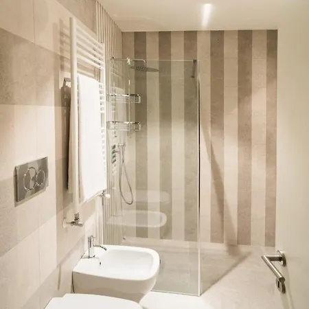 Viandantehome, Luxury Casa de hóspedes Trieste