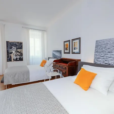 Viandantehome, Luxury 4* Terst