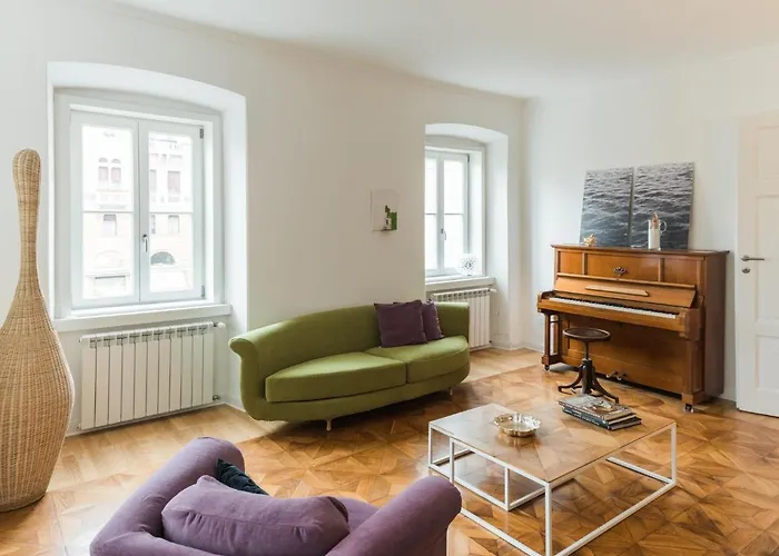 Viandantehome, Luxury トリエステ