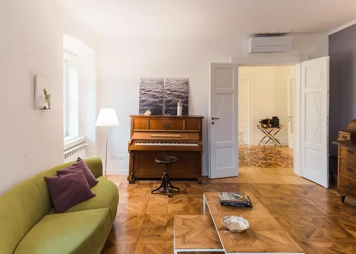 Viandantehome, Luxury 4* トリエステ