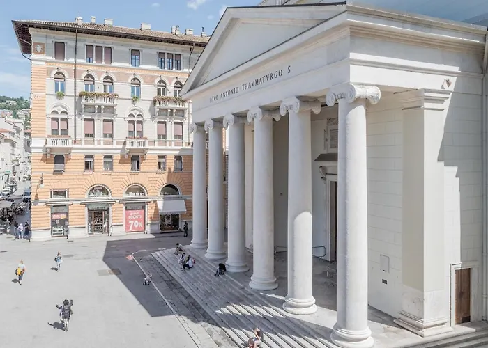 Viandantehome, Luxury